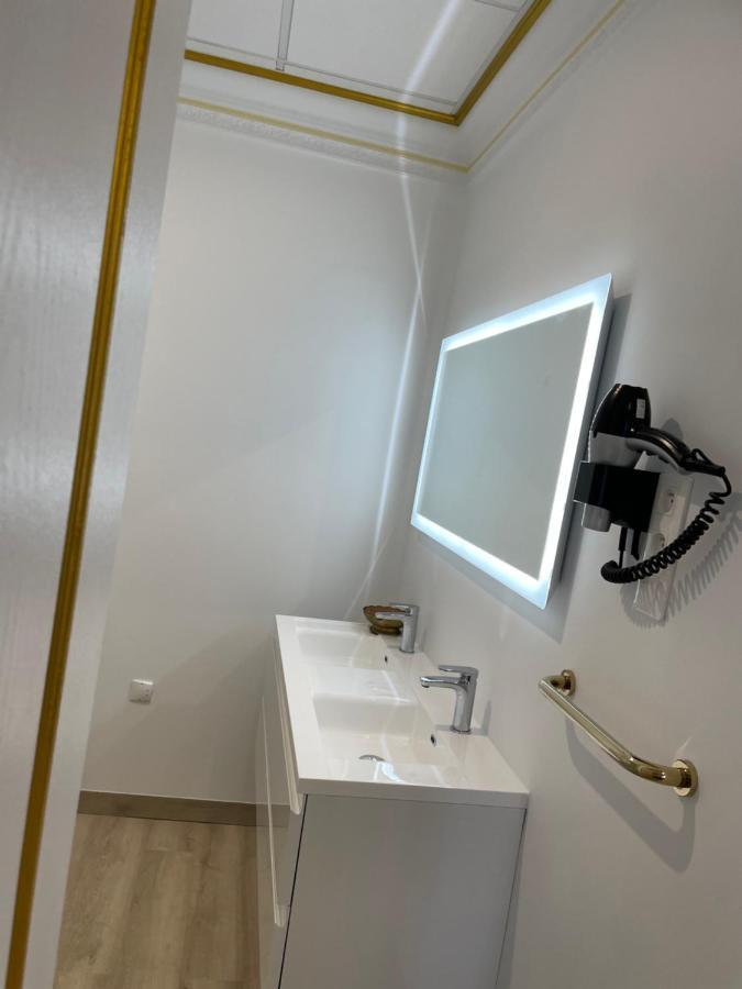 Studio Du Maire Maison De L'Eglise Du Couvent 纳博讷 外观 照片